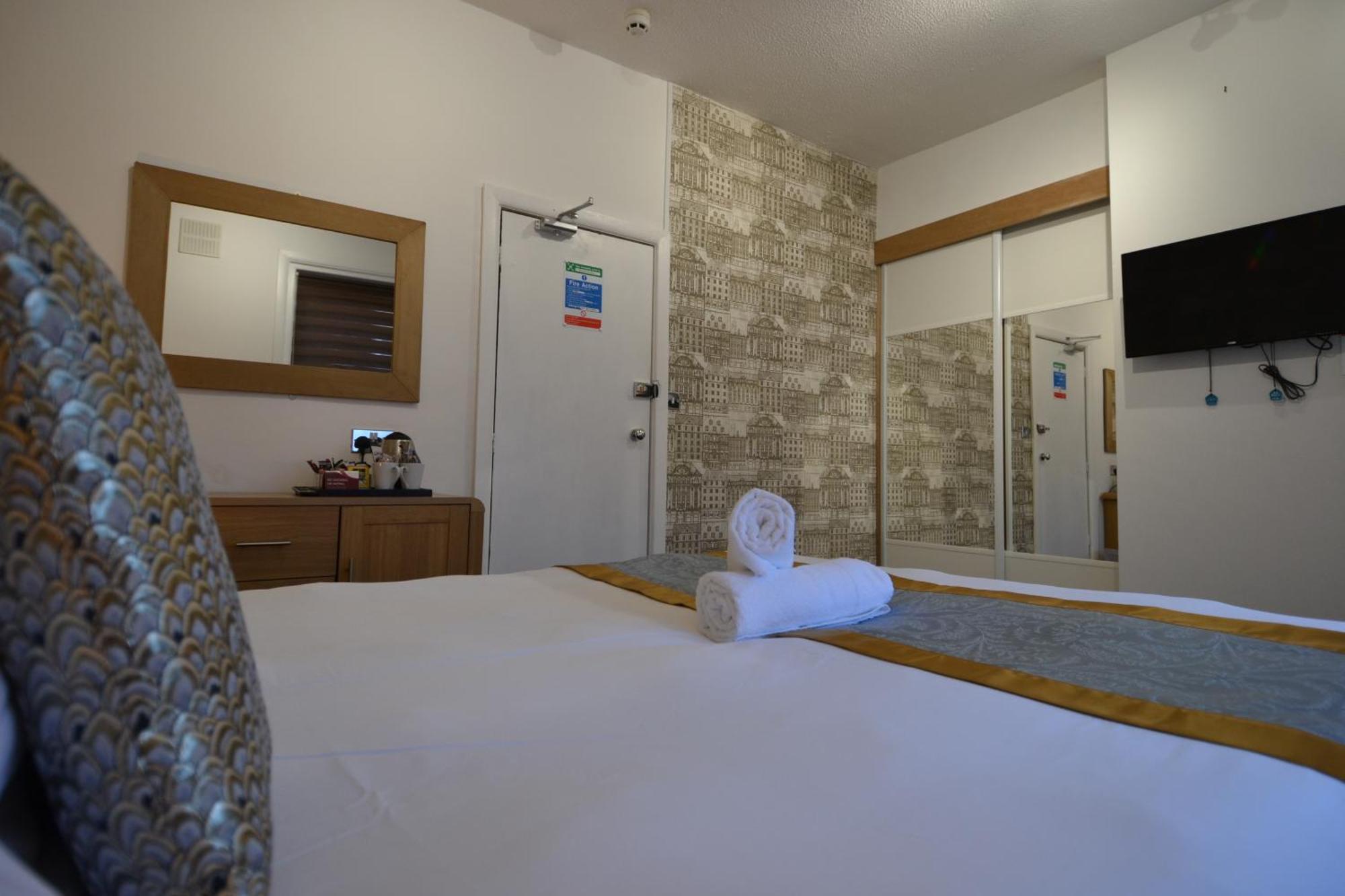Hotel 33 블랙풀 객실 사진